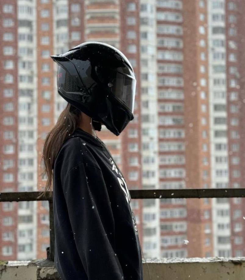 La noticia de su fallecimiento se ha viralizado rápidamente, generando diversas especulaciones. Un familiar decidió aclarar algunos detalles a través de las redes sociales. 