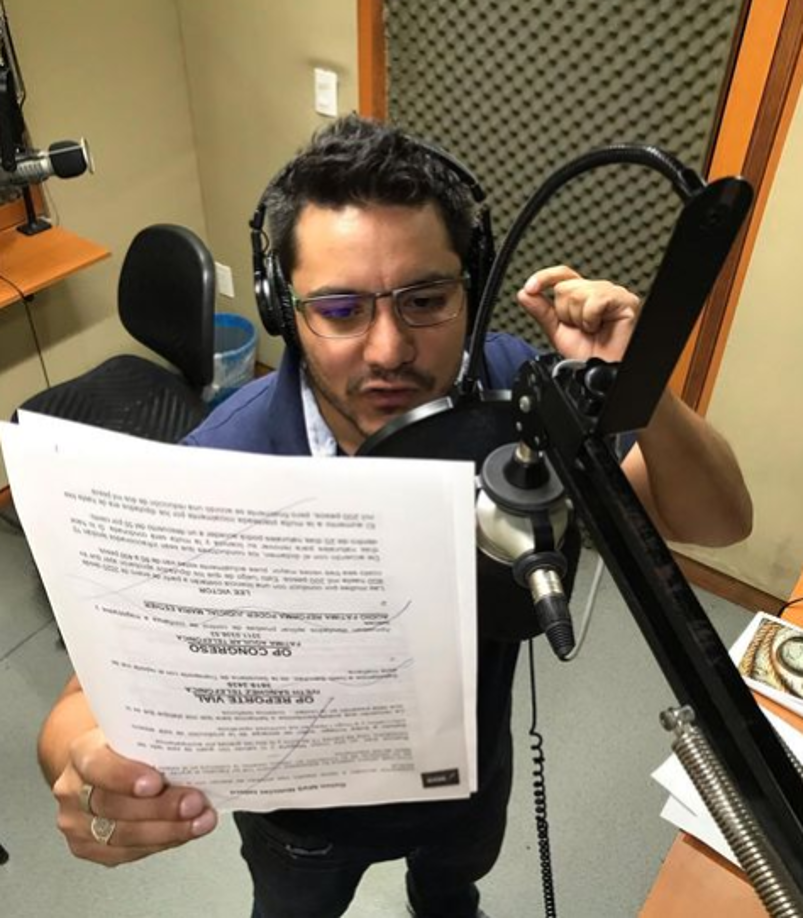 Fuentes preliminares detallaron que el ataque ocurrió en el estacionamiento de una plaza comercial ubicada en la Avenida Ejército Nacional Rancho Mesteñas, en la Colonia Pradera Dorada.