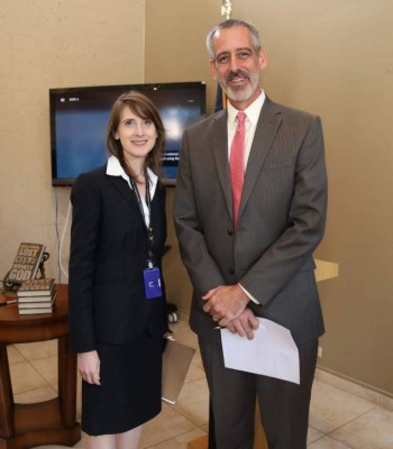 Katherine Tarr y Eric Turner.