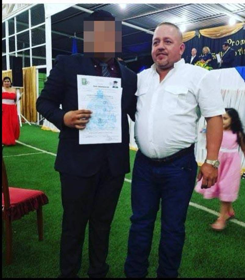 Julio era el dueño de una ferretería muy famosa de Pinalejos. Además era ganadero.