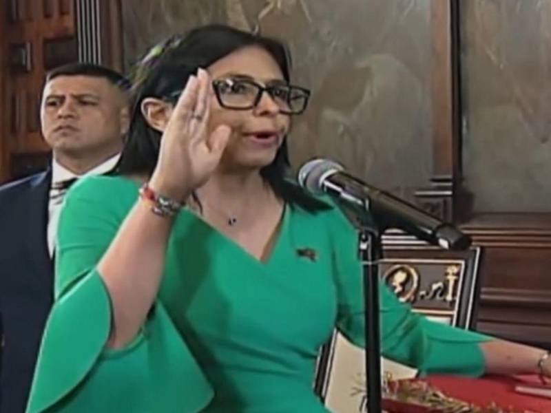Delcy Rodríguez fungió como vicepresidenta en el Ejecutivo de Nicolás Maduro. Este lunes, tras la instalación de la legislativa 2026-2031 del Parlamento, fue juramentada como presidenta interina de Venezuela.