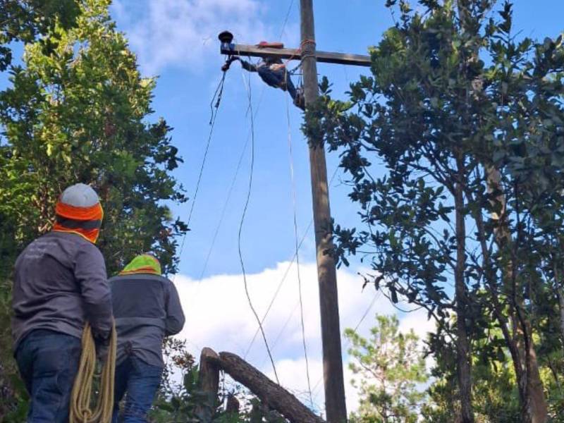 El fluido de energía eléctrica será restablecido a la 1:00 de la tarde, según informó la Enee en sus redes sociales.