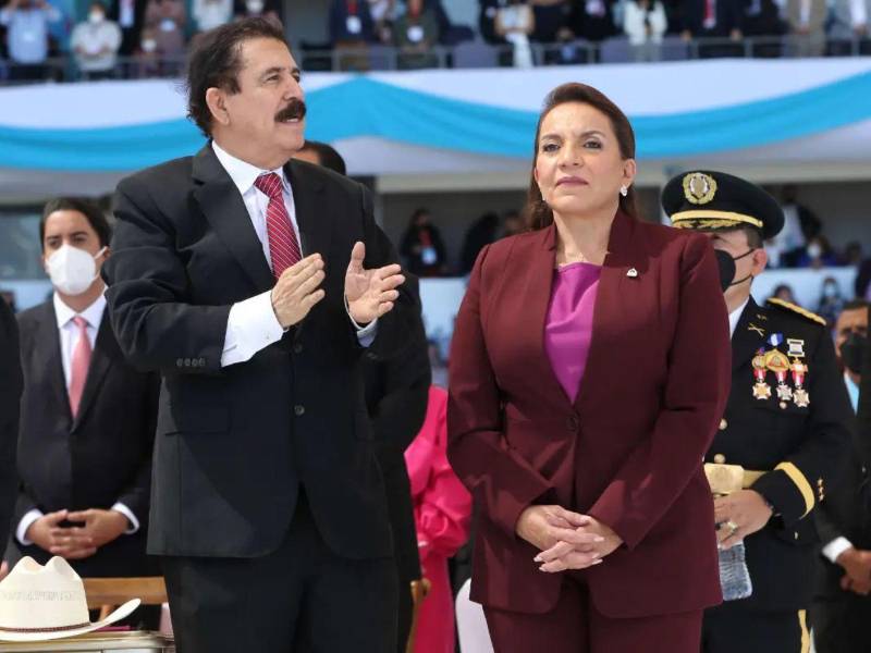 Toma de posesión de Xiomara Castro de Zelaya en el Estadio Nacional de Tegucigalpa en 2022.