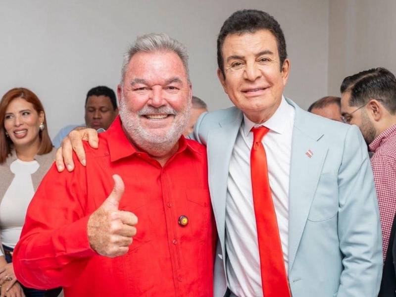 El alcalde de San Pedro Sula y presidente del Partido Liberal, Roberto Contreras, se refirió a la candidatura presidencial de Salvador Nasralla de cara al próximo proceso electoral, dejando clara su postura personal y política frente a ese escenario.