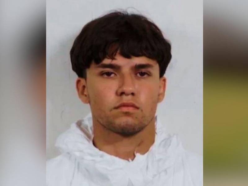 El joven permanece recluido en la cárcel del condado de Nueces sin derecho a fianza y enfrenta un cargo de asesinato.