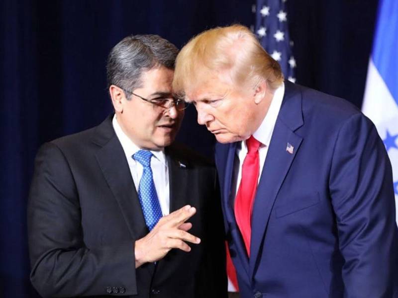 El reportaje de CBS News menciona al expresidente hondureño Juan Orlando Hernández al analizar la nueva estrategia utilizada por algunos beneficiarios de los indultos de Trump.