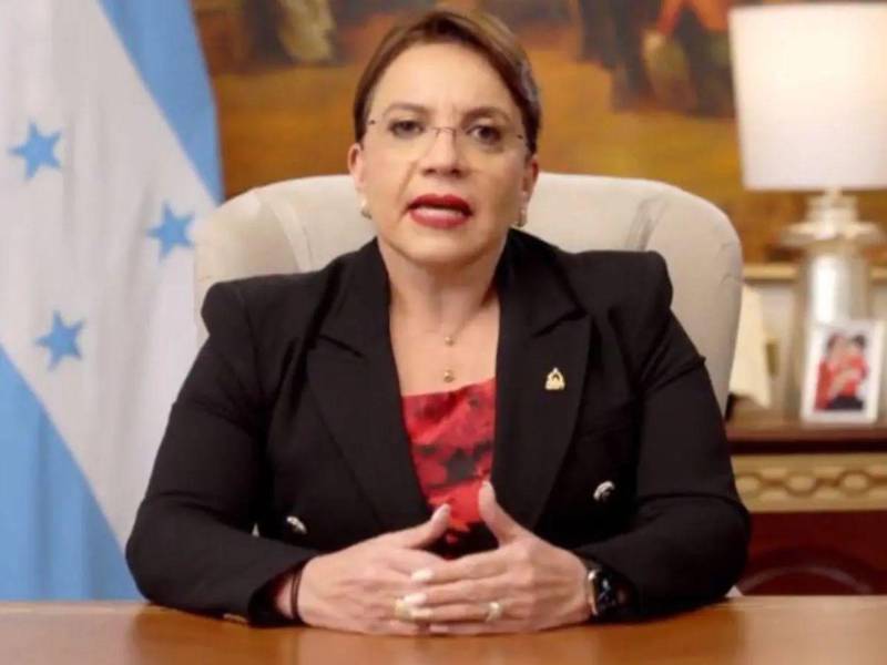 Durante el hackeo de la presidenta Xiomara Castro circularon mensajes relacionados con Israel, contenido promocional y afirmaciones atribuidas a la exmandataria sobre hechos políticos de Honduras.