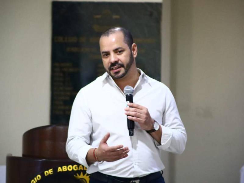 El titular del CAH señaló que interrumpir el escrutinio o la declaratoria dañaría la institucionalidad y la imagen internacional de Honduras.