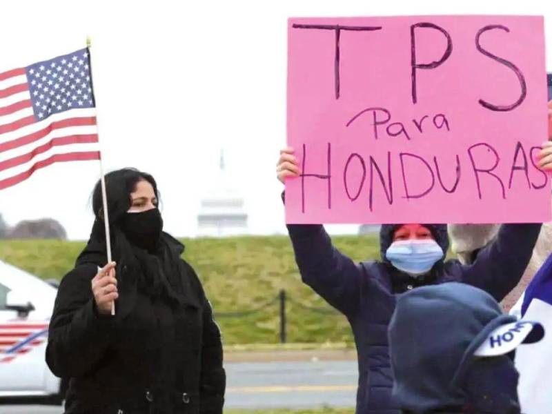 También descartó un impacto inmediato sobre las remesas, una de las principales fuentes de divisas de Honduras, al considerar que la pérdida del TPS no supone, en el corto plazo, el retorno de los migrantes al país.