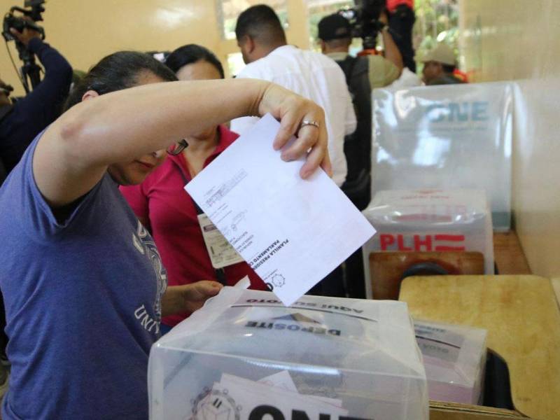 Archivo. Imagen de unas elecciones en Honduras.