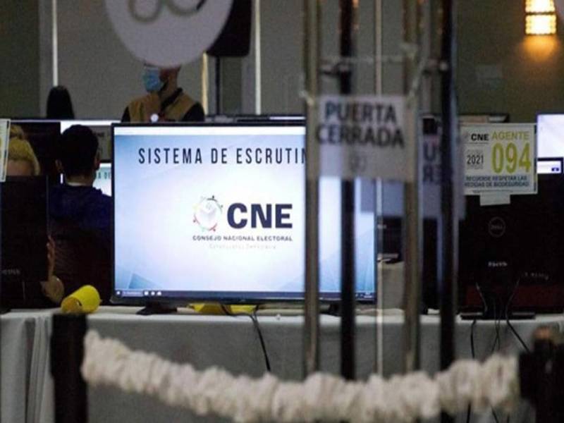 El CNE todavía no adjudica el contrato de conectividad electoral. Imagen de archivo LA PRENSA.