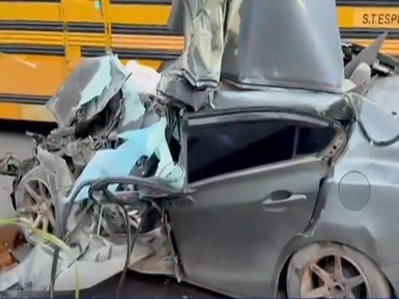 El desafortunado suceso se registró la mañana de este domingo.