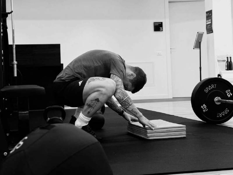 El jugador tuvo un castigo de dos años inactivo y está a punto de volver a las actividades deportivas. Fue campeón con Argentina en el Mundial del 2022 y ha vuelto a contar sobre el calvario que vivió.