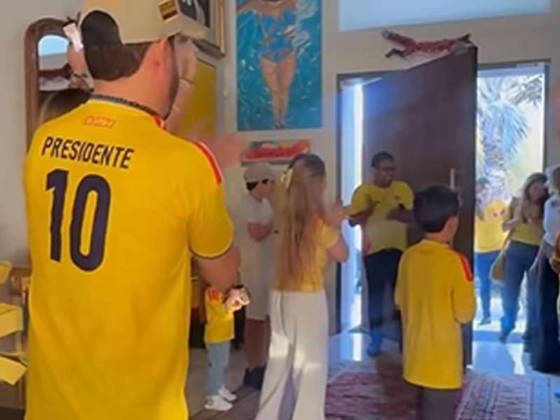 La polémica coincide además con la proximidad del Mundial de Fútbol, para el que Colombia disputará este lunes un partido amistoso de despedida ante Costa Rica. Captura de panatalla de https://www.facebook.com/abdelaespriella