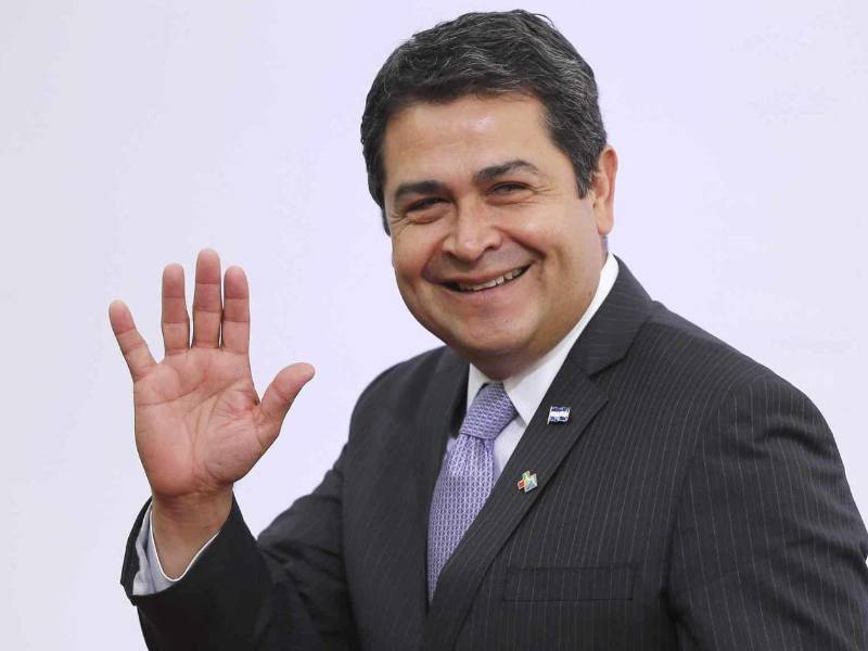 El expresidente hondureño Juan Orlando Hernández quedó en libertad luego de que Trump le concedió un indulto presidencial a inicios de diciembre de 2025. El exmandatario purgaba en Estados Unidos una condena de 45 años de prisión por delitos de narcotráfico.