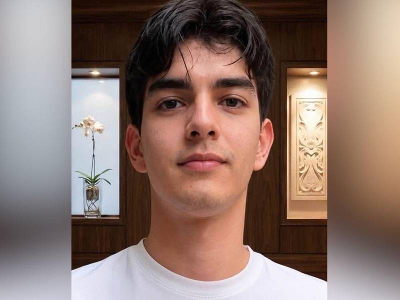 Julio César Arredondo Bojórquez, un joven de 21 años y estudiante de arquitectura, fue encontrado sin vida en Culiacán, Sinaloa, luego de haber sido reportado como desaparecido por sus familiares días antes.