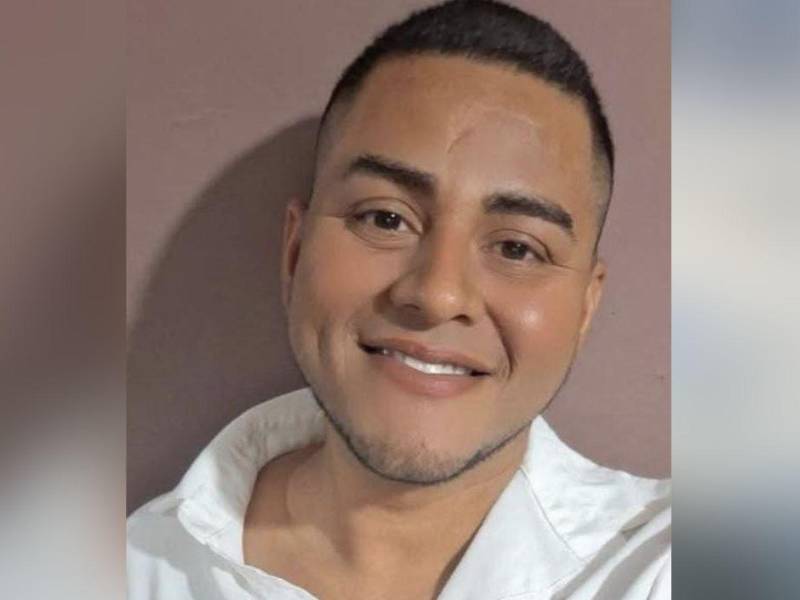 De acuerdo con reportes policiales, el crimen ocurrió al interior de la vivienda donde residía el joven.