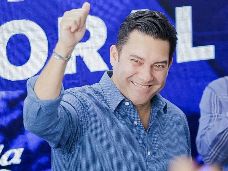 Según la declaración del CNE, Juan Diego Zelaya ganó la alcaldía del Distrito Central, con 164,465 votos (38,01%), contra 163,577 (37,81%) de Jorge Aldana, del Partido Libre.