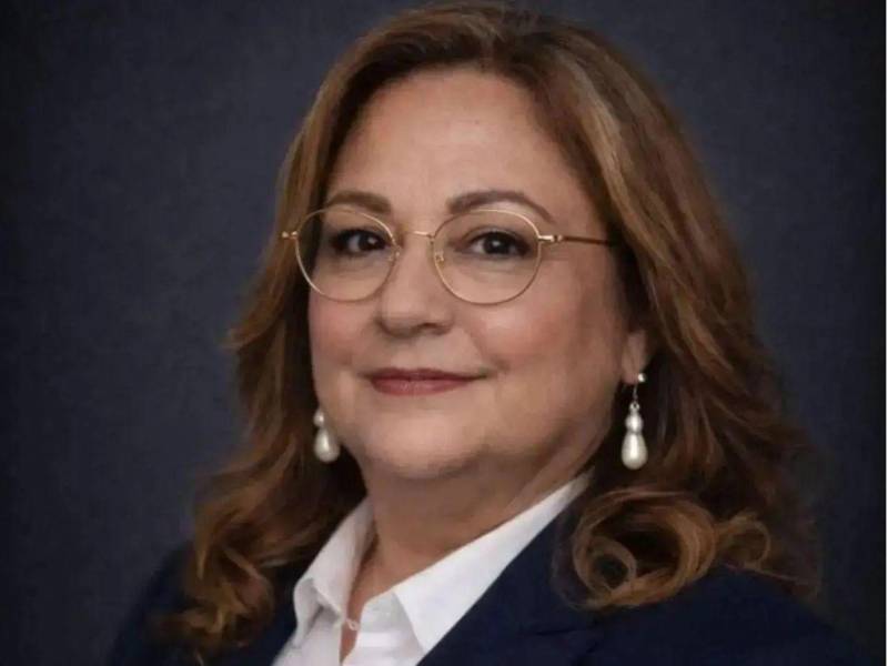 Fotografía de la secretaria de educación, a partir del 27 de enero de 2026, Arely Argueta.