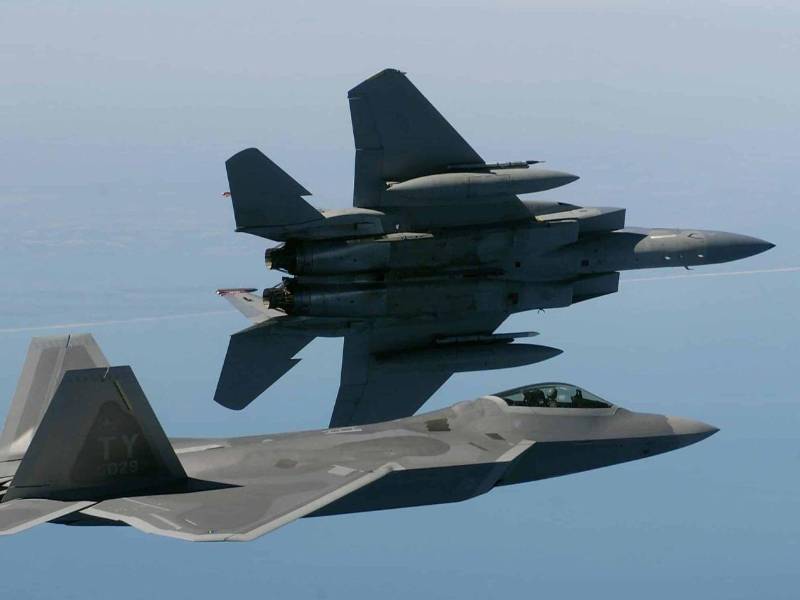 Irán aseguró este miércoles que no permitirá que ni un litro de petróleo atraviese el estrecho de Ormuz en beneficio de Estados Unidos, Israel o sus socios