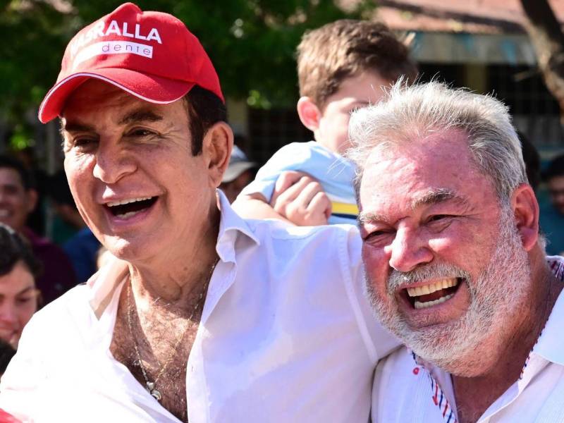 Salvador Nasralla, excandidato presidencial, lanzó explosivas declaraciones en contra de varios líderes del Partido Liberal, incluyendo a Roberto Contreras, Yani Rosenthal, Jorge Cálix y el expresidente Carlos Flores.