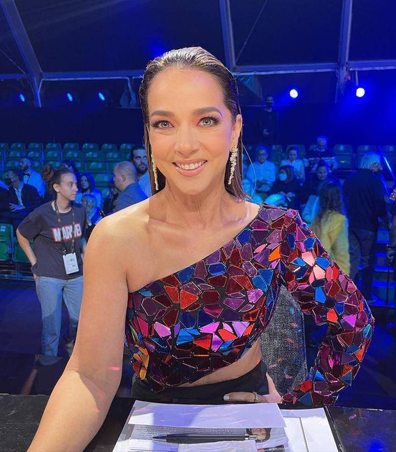 Adamari López luce una imagen renovada y estilizada.