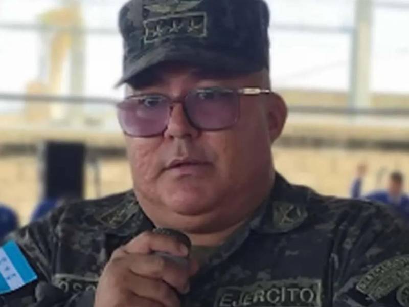 Juan Carlos Osorto Castillo, director de la cárcel de Támara, fue separado de su cargo.