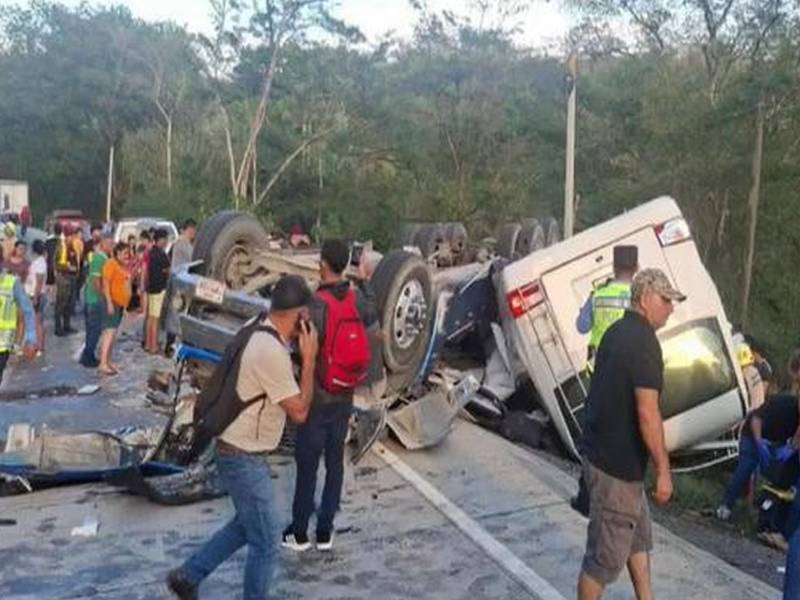 Hasta el momento, se ha logrado recuperar y tratar cerca del 80 % del producto derramado, sin que se reporten emisiones de gas cianhídrico, de acuerdo con las autoridades municipales.