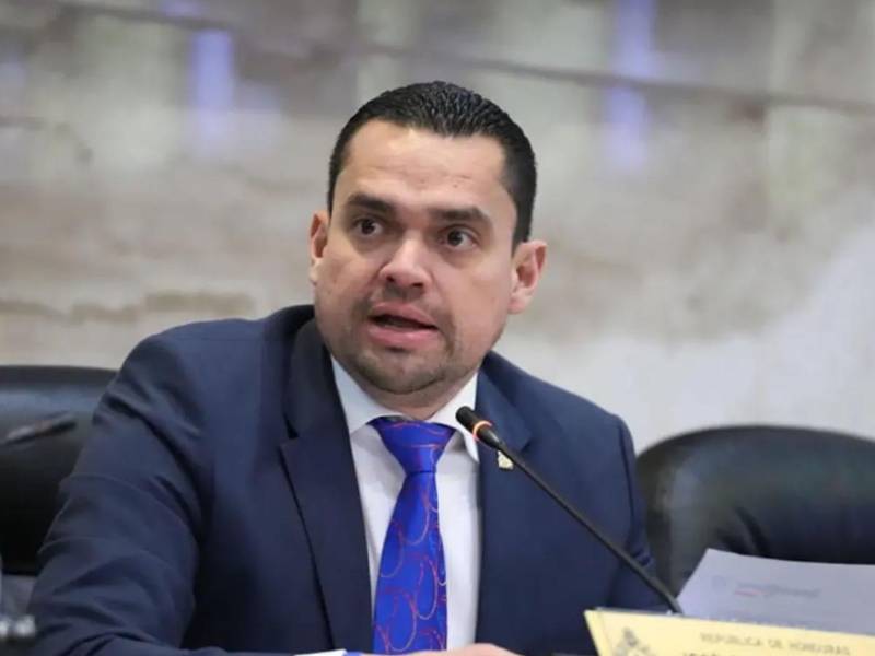 El jefe de bancada del Partido Nacional, Tommy Zambrano, acusó al partido oficialista Libertad y Refundación (Libre) de estar “jugando con el futuro del país”, al considerar que sus acciones están obstaculizando el proceso de escrutinio especial de las Elecciones Generales en Honduras.