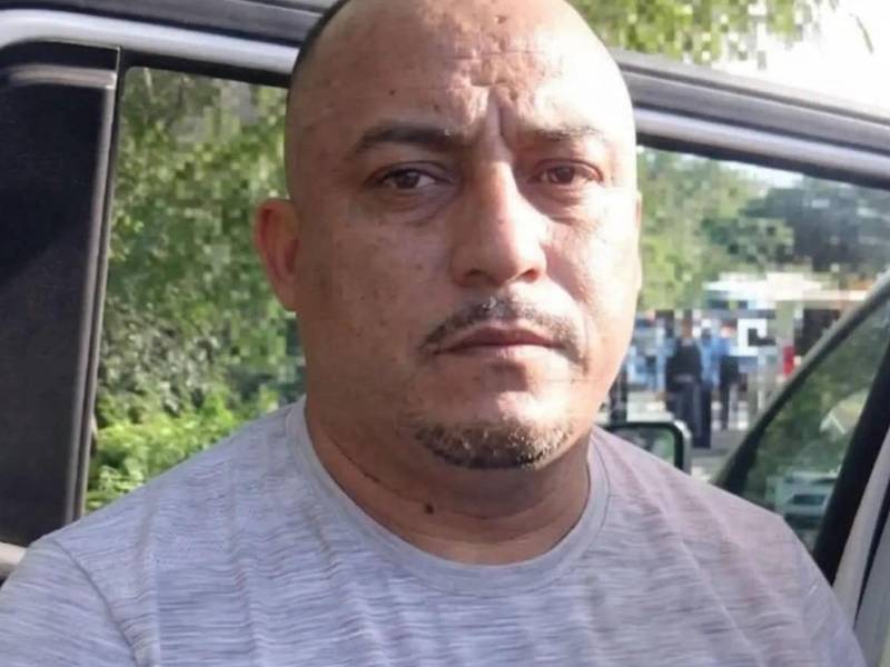 Dictan detención judicial en contra de Francisco Fernández Castro, de 40 años, residente en Choloma y señalado como el responsable del trágico accidente vial en El Rodeo, Comayagua, que cobró la vida de siete agentes policiales y dejó a otras 29 personas heridas.
