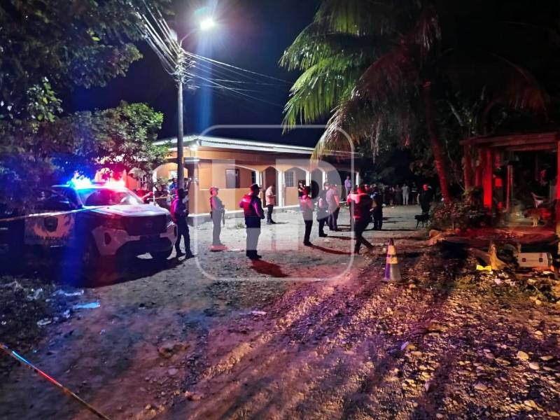 Las víctimas fueron sorprendidas en el interior de una vivienda.
