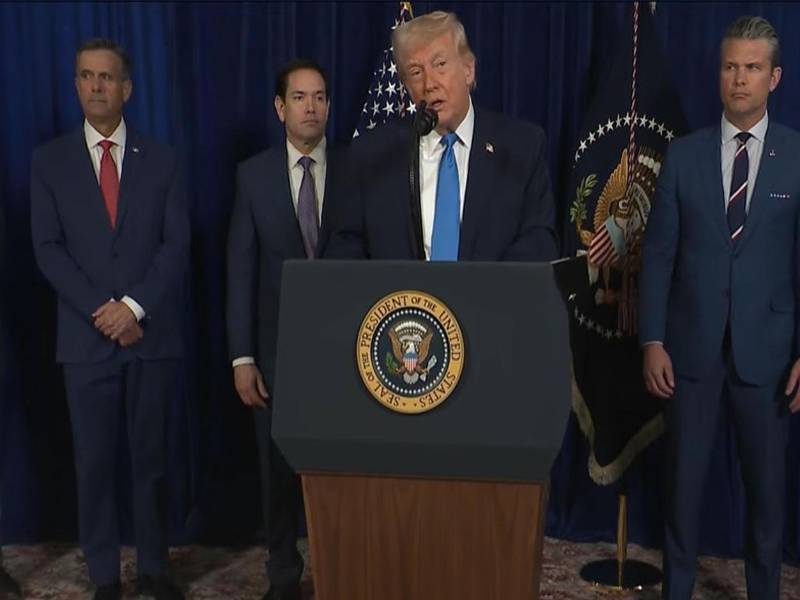 Captura de video tomada de una transmisión de La Casa Blanca del presidente de Estados Unidos, Donald Trump, durante una declaración desde Palm Beach (FL, EE.UU.). EFE/