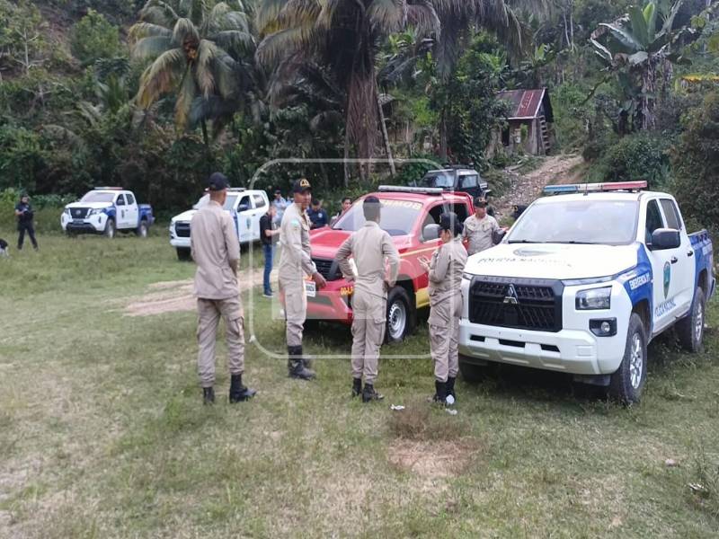 La madrugada de este miércoles ingresaron a la morgue de La Ceiba los restos de las cinco personas que perdieron la vida ayer en un intenso enfrentamiento armado en la zona montañosa de la aldea San Marcos, municipio de La Masica, Atlántida.