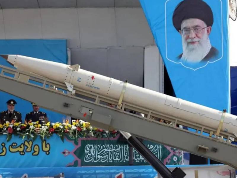 Unos diez cayeron en zonas abiertas y el resto fue interceptados. Imagen de archivo EFE