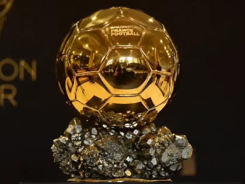 Cristiano recibe duro golpe: cancelan premio que le ganaba a Messi del Balón de Oro