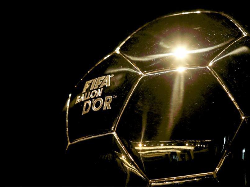 Cristiano recibe duro golpe: cancelan premio que le ganaba a Messi del Balón de Oro