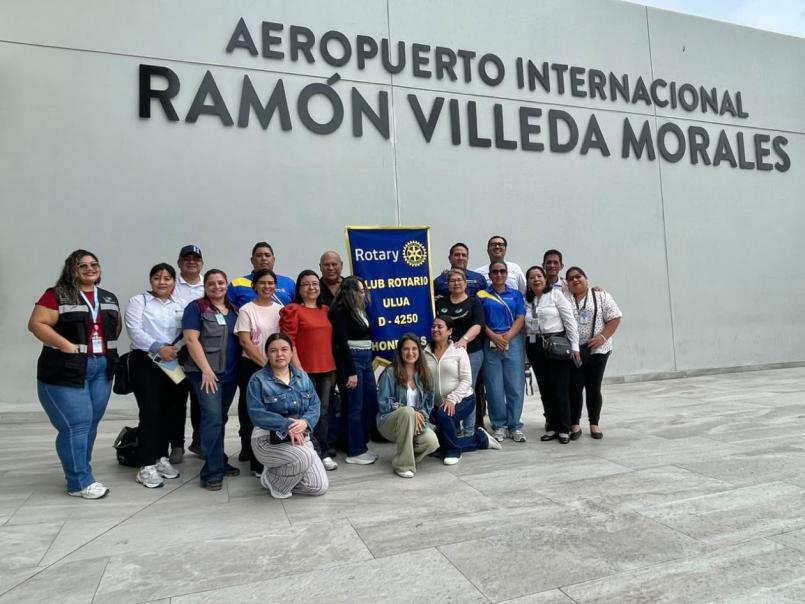 Médicos de Honduras y El Salvador unen fuerzas por nueve corazoncitos en el IHSS