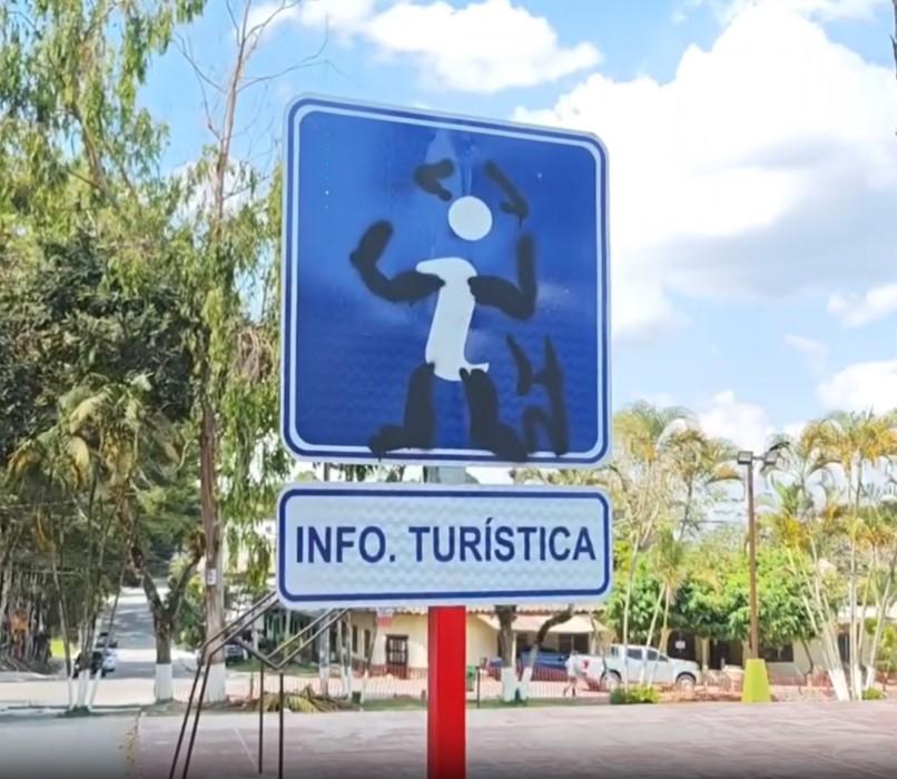 Así presumía su vandalismo joven que fue entregado por su papá a un juez de Copán (fotos)