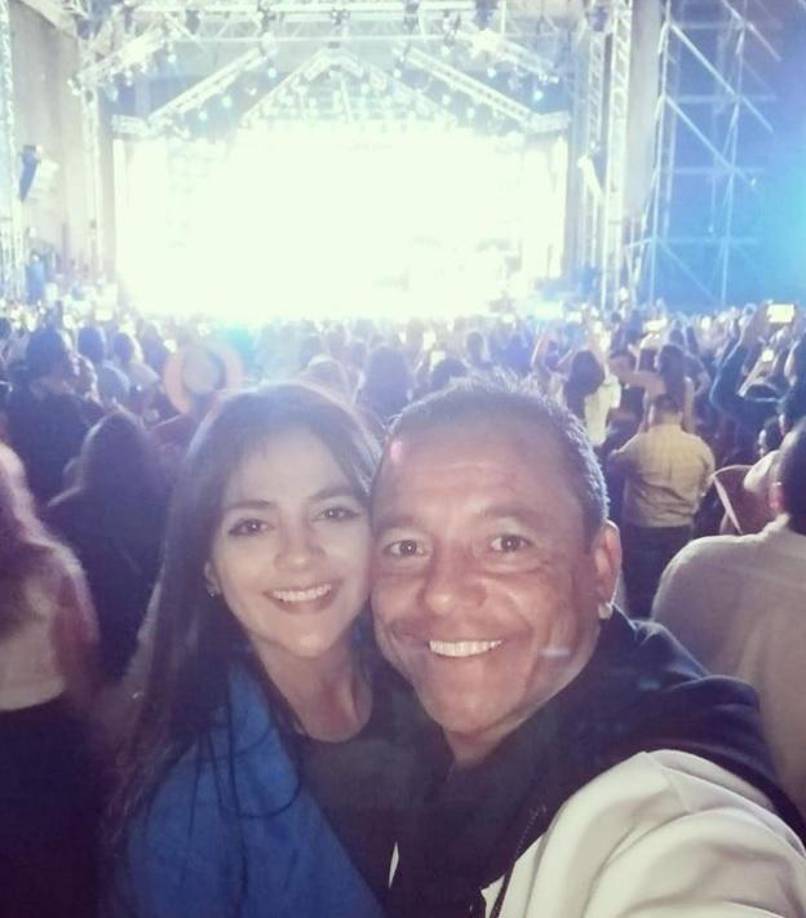 Scarleth Ordoñez reveló una serie de fotos junto al histórico ex jugador hondureño Dani Turcios.