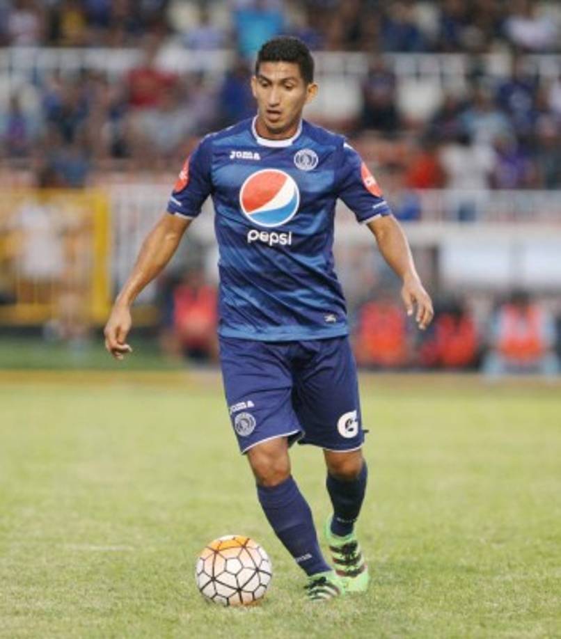 Irvin Reyna: Mediocampista de contención que ha jugado en el Olimpia, Necaxa, Motagua y Honduras Progreso. Cuenta con 31 años de edad.