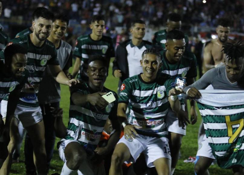 Juticalpa FC empató 4-4 en el juego de vuelta en Siguatepeque, ganando por 6-4 en el marcador global tras su polémico triunfo en casa.