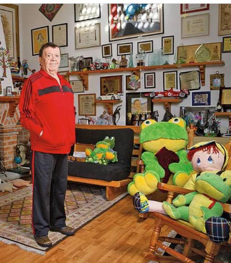 5. Colecciona rana. La colección de ranas de Chabelo era bastante extensa. Chabelo creía que estos animales dan buena suerte y por eso coleccionaba objetos que representaban a las ranas.