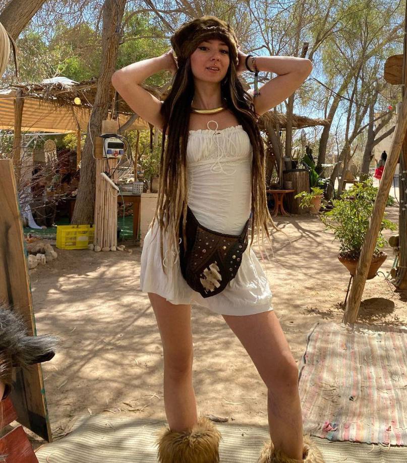 Ricarda Louk dijo al medio alemán Bild: “Ahora tenemos pruebas de que Shani está viva pero tiene una lesión grave en la cabeza y se encuentra en estado crítico”.