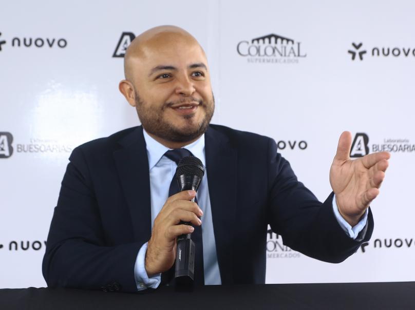 Óscar Barahona durante la conferencia de prensa.