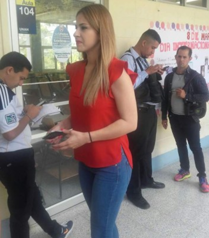 La diputada Kritza Pérez, antes del PAC y hoy del Partido Liberal ha sido una de las chicas que han cautivado en las elecciones primarias.