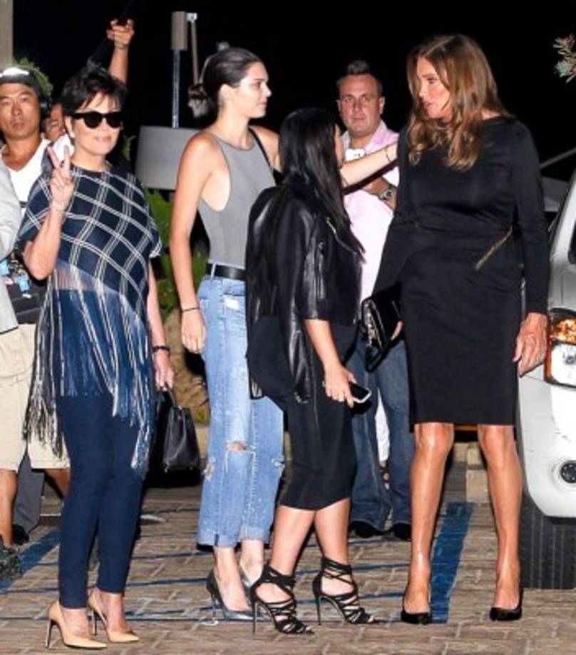 Esta vez fue otro evento familia lo que generó el reencuentro. El viernes por la noche toda la familia se reunió para celebrar el cumpleaños 18 de Kylie Jenner -que el lunes llegará a la mayoría de edad-.