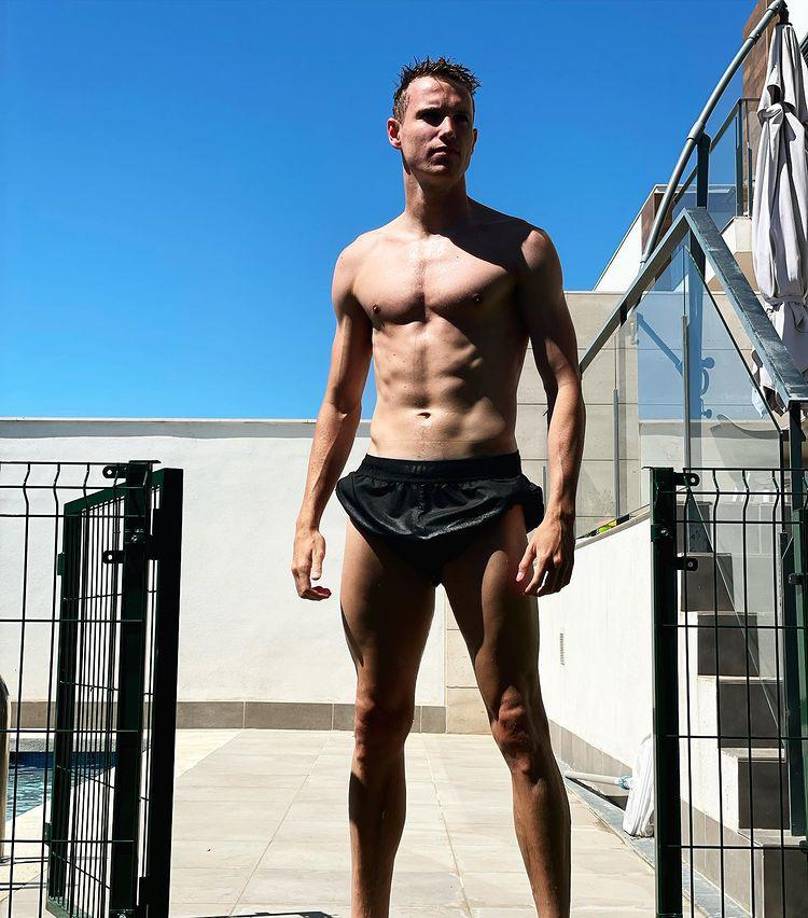 Jakub Jankto, futbolista internacional checo declaró públicamente su homosexualidad el lunes.