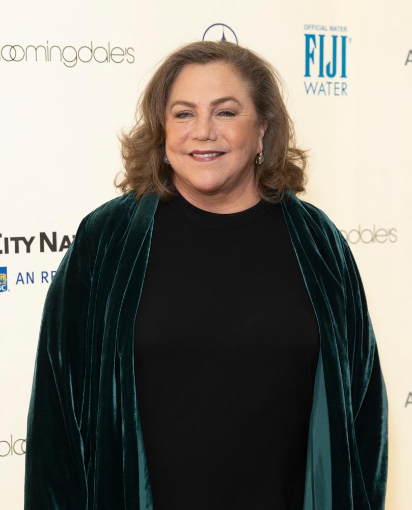 Michael Douglas revela que fueron amantes con Kathleen Turner hace 40 años
