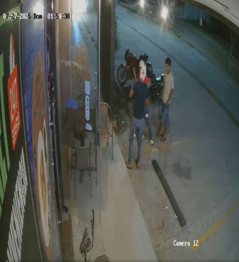 Terror en Tocoa: asesinos con machete ultiman a joven y queda grabado