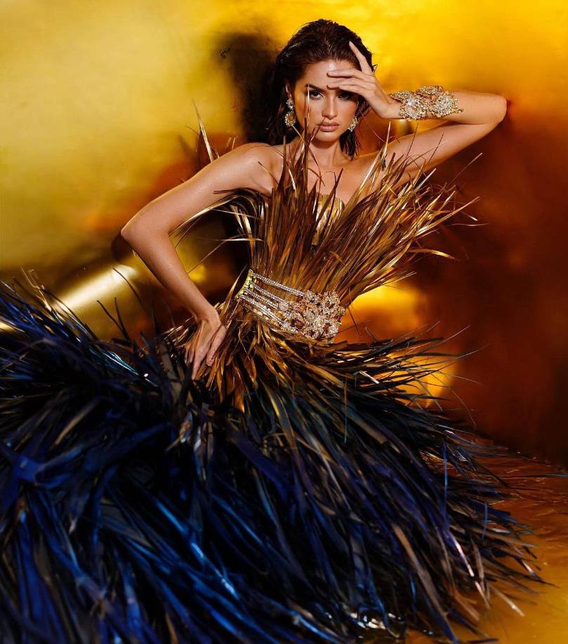 El artista plástico hondureño, de 28 años de edad dijo que para él fue un reto y un gran compromiso ser él y su equipo el encargado de vestir a Miss Honduras para el certamen de Miss Universo en México.